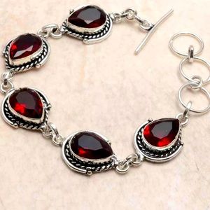 🎈 RED GARNET Designer Style Bracelet